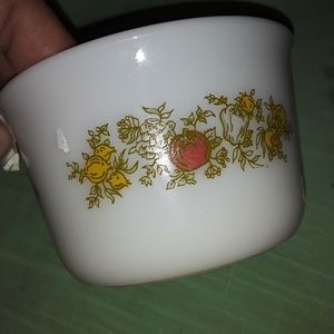 Pyrex Vintage Desert cup or nut cup